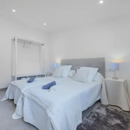 Sa Placeta New Reformed Large Town House With Pool